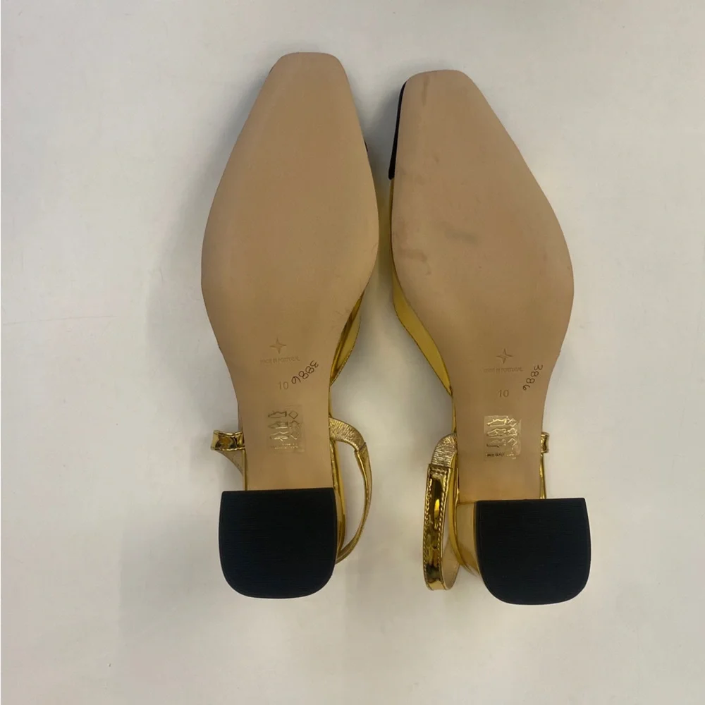 Tuckernuck‎ || Tinsley Slingback Heels Cap Toe Gold Black 10